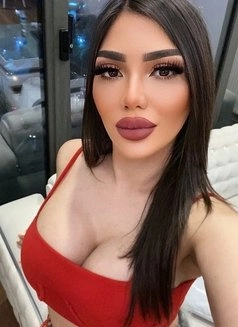 Ceren ile Antalya’da Rus Elit Ateşi